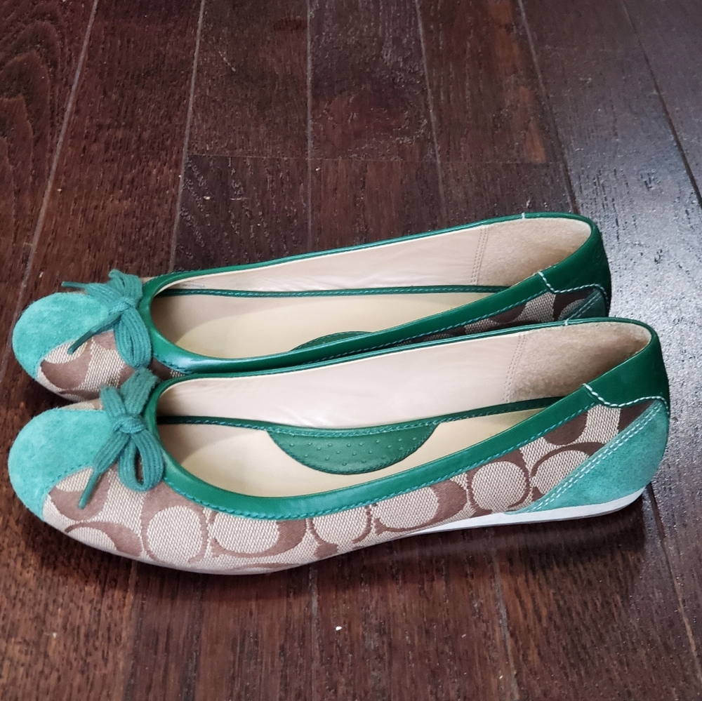 COACH Ballet Flats, Size 6.5 in Like New Condition